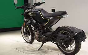 HUSQVARNA SVARTPILEN 401 2018