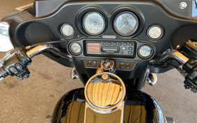 HARLEY FLHTCUI 2001 FGW