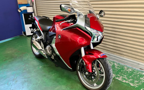 HONDA VFR1200F DCT 2010 SC63