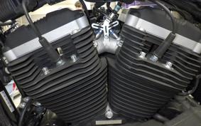 HARLEY XL883R 2012