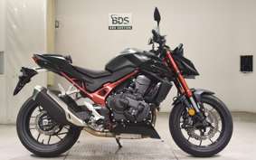 HONDA CB750HORNET Eクラッチ 2026 RH24