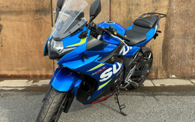 SUZUKI GSX250 R DN11A