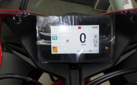 HONDA CB650R E-Clutch 2025 RH17