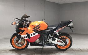 HONDA CBR600RR PC37