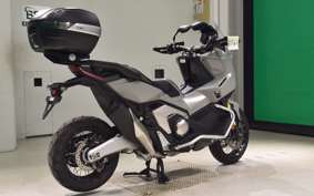 HONDA X-ADV 750 2026 RH21