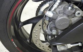 SUZUKI GSX-S1000 2017 GT79B