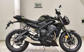 TRIUMPH STREET TRIPLE RS 2026
