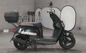 YAMAHA CUXI 100 C1DW