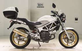 HONDA VTR 250 Gen. 2 2021 MC33