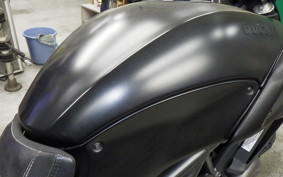 DUCATI DIAVEL DARK 2014