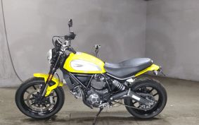 DUCATI  DUCATI  SCRAMBLER  ICON  2018 KC01JA
