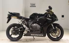 HONDA CBR1000RR 2006
