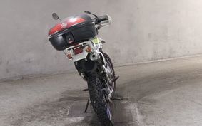 SUZUKI DJEBEL250XC SJ45A