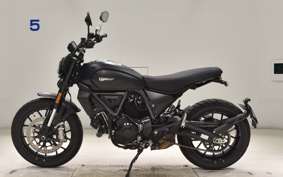 DUCATI SCRAMBLER ICON 2025