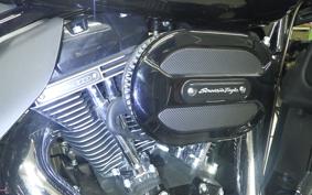 HARLEY FLHXSE 1800CVO 2015