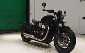 TRIUMPH BONNEVILLE BOBBER 2024