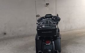 HARLEY FLTRU1690 2010 KGM