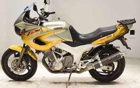 YAMAHA TDM850 Gen.2 2000 RN03J