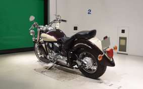 YAMAHA DRAGSTAR 1100 CLASSIC 2001 VP13J