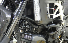 DUCATI DIAVEL AMG 2012 ZDMG102JACB