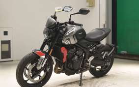 TRIUMPH TRIDENT 660 2021