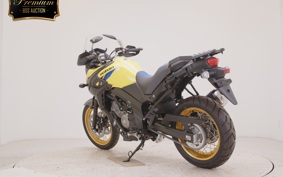 SUZUKI Vｽﾄﾛｰﾑ650XTA 2026 C733M