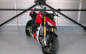 DUCATI STREET FIGHTER V4S 2021 1F00