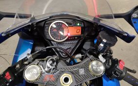 SUZUKI GSX-R750 C4111