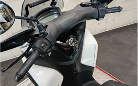 YAMAHA TRICITY 125 2018 SEC1J