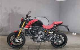 DUCATI MONSTAR 937SP 4M00AA