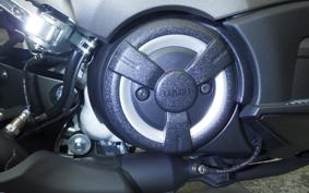 YAMAHA T-MAX 560 2026 SJ21J