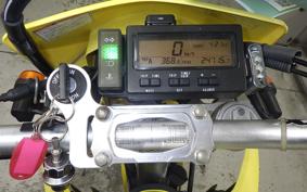 SUZUKI DR-Z400SM 2005 SK44A