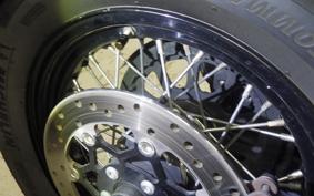 HARLEY FLSS 1800 2015