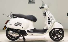 VESPA GTS150 SUPER 2023