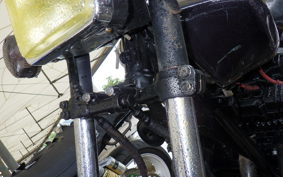 KAWASAKI GPZ400F 1984 ZX400A