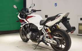 HONDA CB1300SB SUPER BOLDOR 2019 SC54