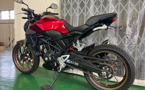 HONDA CB250R MC52