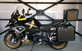 BMW R1250GS 40th 2021 0M01