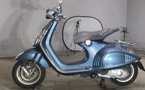 VESPA 946BERISSHIMA ..
