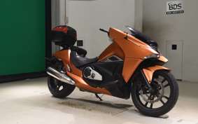 HONDA NM4 VULTUS -01 2015 RC82