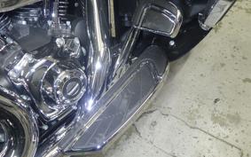 HARLEY FLHXSE 1800CVO 2015