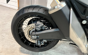 HONDA X-ADV 750 2023 RH10
