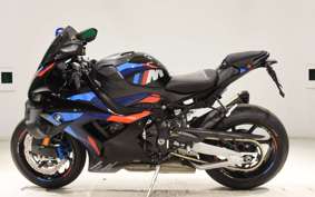 BMW M1000RR 2025