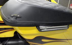 HARLEY FLHXSE 1800CVO 2015