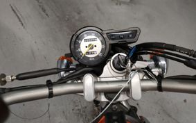 YAMAHA TORITSU CAR DG16J