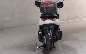 YAMAHA N-MAX 125 SEG6J