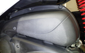 HONDA FORZA SI 2013 MF12