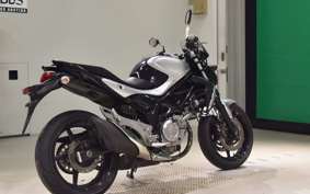 SUZUKI GLADIUS 2013 VK58A