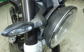 HUSQVARNA SVARTPILEN 401 2019