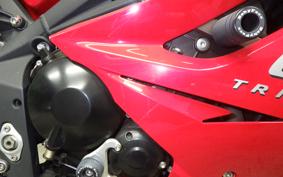TRIUMPH DAYTONA 675 2009